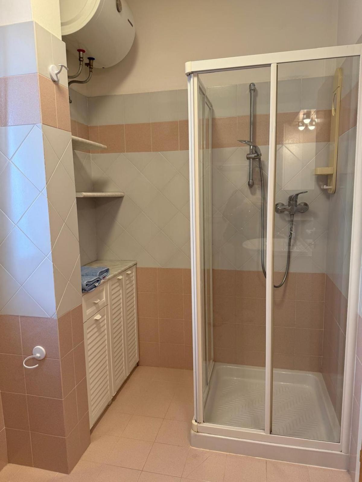 Gracious Apartment Located In The Heart Of Lignano Lignano Sabbiadoro Exterior photo