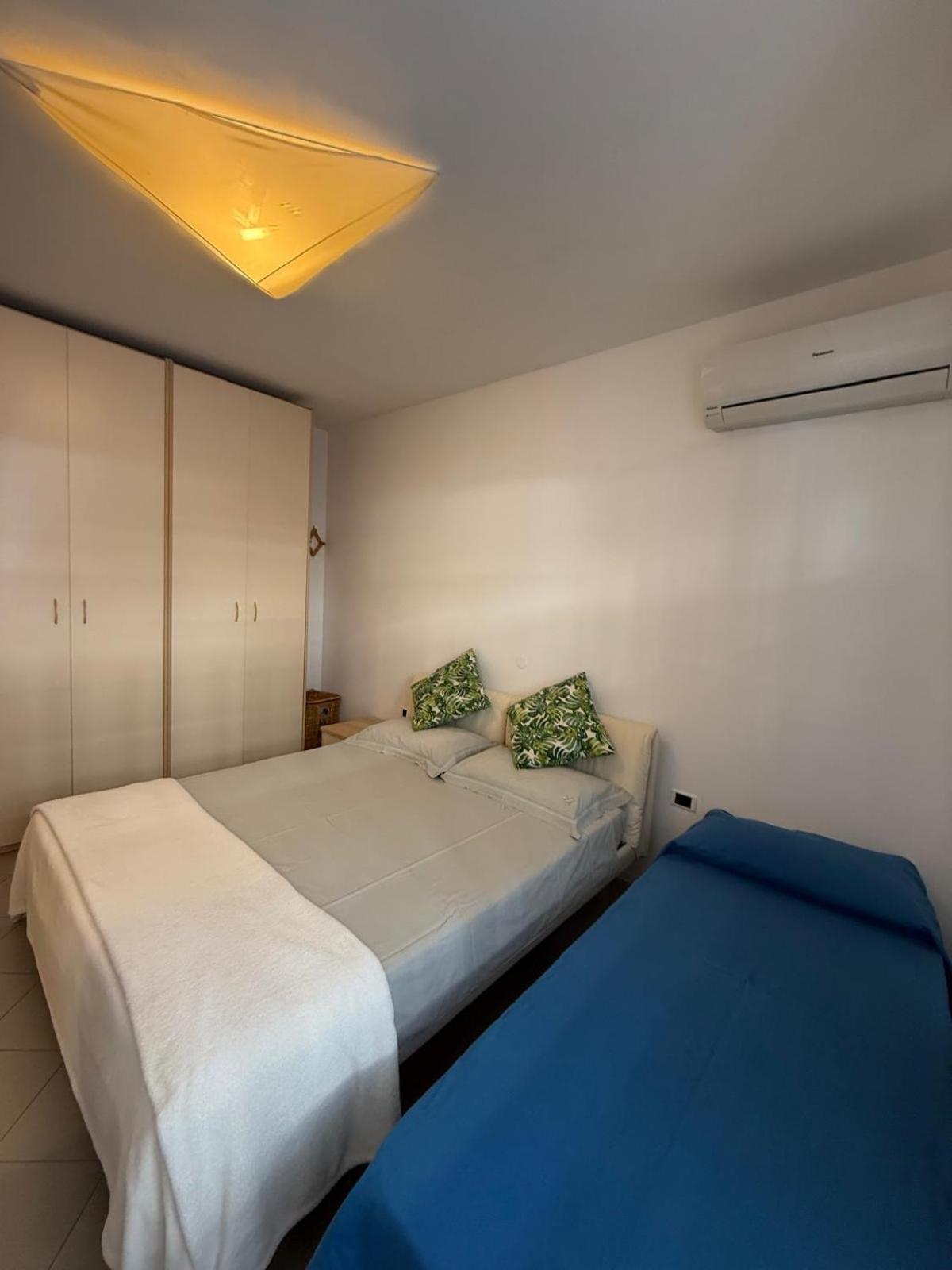 Gracious Apartment Located In The Heart Of Lignano Lignano Sabbiadoro Exterior photo